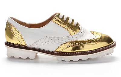 Zapatos blanco y dorado de Lady Comfort